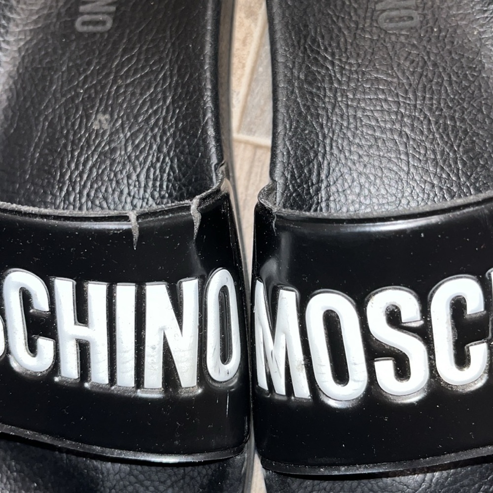 Moschino slides - Picture 2 of 5